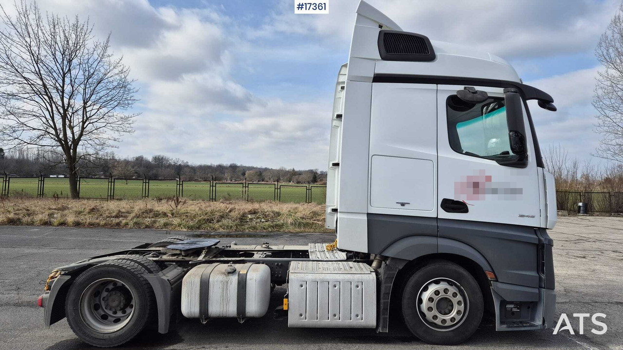 MERCEDES-BENZ ACTROS 1845 BLUETEC 6 (2016) truck tractor - Tractor unit: picture 3 MERCEDES-BENZ ACTROS 1845 BLUETEC 6 (2016) truck tractor - Tractor unit: picture 3