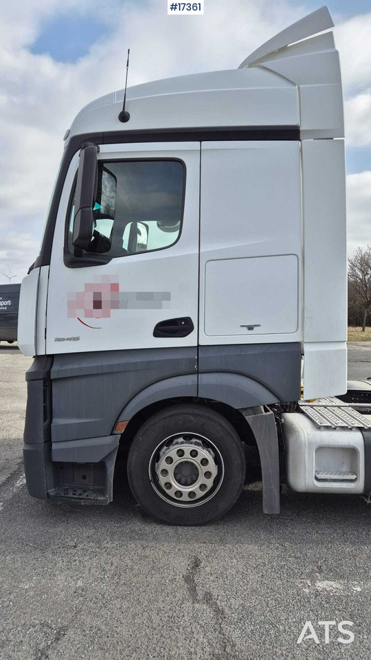 Tractor unit MERCEDES-BENZ ACTROS 1845 BLUETEC 6 (2016) truck tractor: picture 8