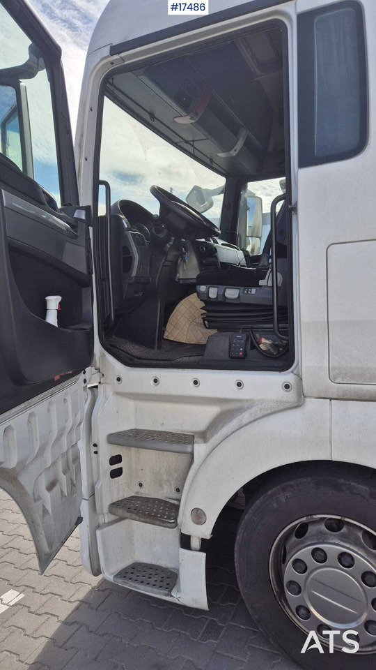 Truck tractor MAN TGX 18.480 EfficientLine (2016) - Tractor unit: picture 5 Truck tractor MAN TGX 18.480 EfficientLine (2016) - Tractor unit: picture 5