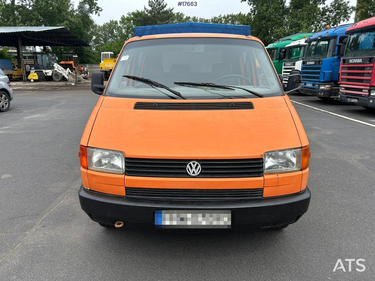 Volkswagen Transporter 1.9D double cab with box body (1992) - Curtain side van, Combi van: picture 2 Volkswagen Transporter 1.9D double cab with box body (1992) - Curtain side van, Combi van: picture 2