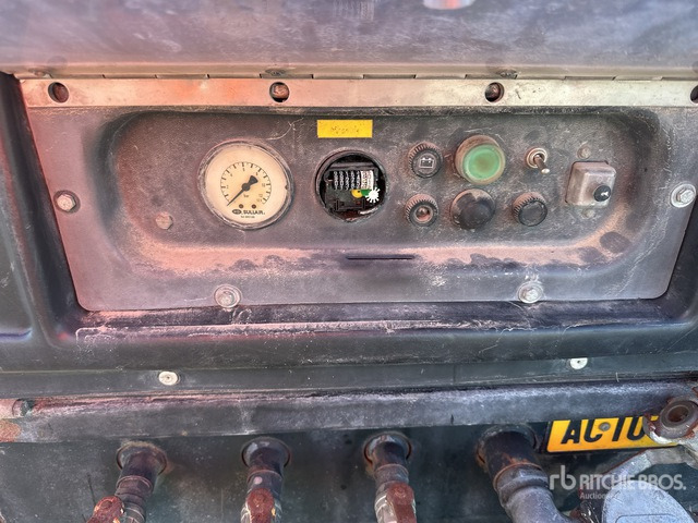 2000 Sullair 85K Mobile Air Compressor - Air compressor: picture 5 2000 Sullair 85K Mobile Air Compressor - Air compressor: picture 5