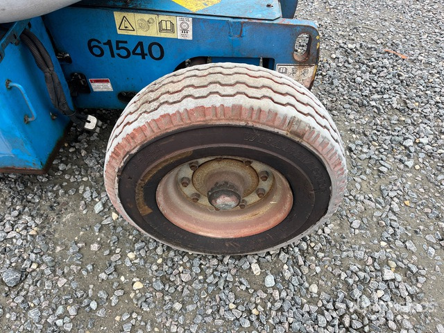 2008 Genie Z-45/25 2WD Electric (Inoperable) Articulating Boom Lift - Articulated boom: picture 4 2008 Genie Z-45/25 2WD Electric (Inoperable) Articulating Boom Lift - Articulated boom: picture 4