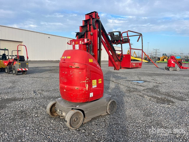 2011 JLG Toucan 10E Vertical Mast Lift - Vertical mast lift: picture 1 2011 JLG Toucan 10E Vertical Mast Lift - Vertical mast lift: picture 1