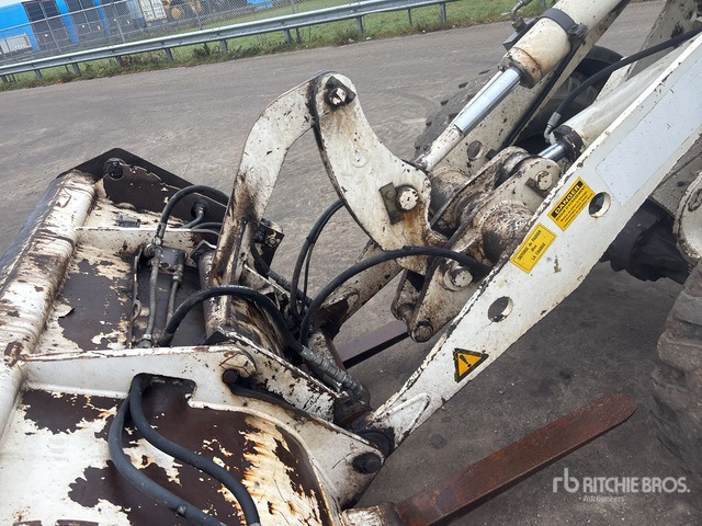 2011 Volvo L25F-P Wheel Loader - Wheel loader: picture 4 2011 Volvo L25F-P Wheel Loader - Wheel loader: picture 4