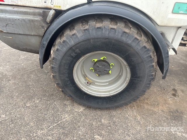 2011 Volvo L25F-P Wheel Loader - Wheel loader: picture 5 2011 Volvo L25F-P Wheel Loader - Wheel loader: picture 5