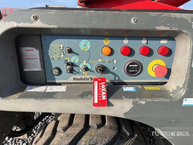 2013 Haulotte Compact 10DX 4x4 Diesel Scissor Lift - Scissor lift: picture 5 2013 Haulotte Compact 10DX 4x4 Diesel Scissor Lift - Scissor lift: picture 5