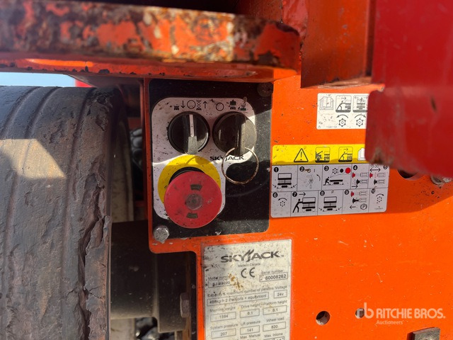 2018 Skyjack SJIII 3220 (Inoperable) Scissor Lift - Scissor lift: picture 5 2018 Skyjack SJIII 3220 (Inoperable) Scissor Lift - Scissor lift: picture 5