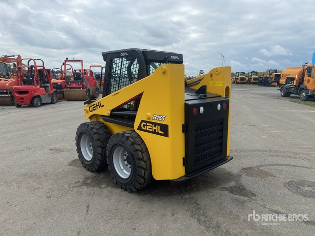 2020 Gehl R165 Two-Speed High Flow Skid Steer Loader - Skid steer loader: picture 3 2020 Gehl R165 Two-Speed High Flow Skid Steer Loader - Skid steer loader: picture 3