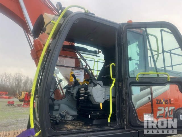 2022 Hitachi ZX210LC-7 Tracked Excavator - Crawler excavator: picture 5 2022 Hitachi ZX210LC-7 Tracked Excavator - Crawler excavator: picture 5