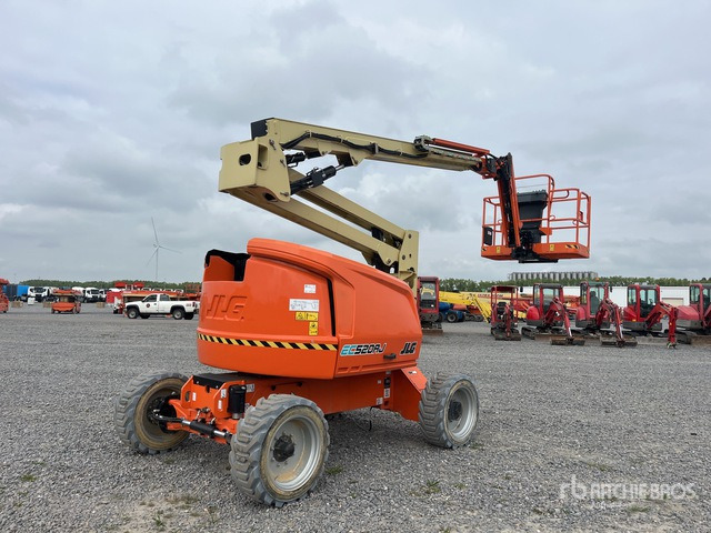 2022 JLG EC520AJ 2WD Electric Articulating Boom Lift - Articulated boom: picture 1 2022 JLG EC520AJ 2WD Electric Articulating Boom Lift - Articulated boom: picture 1