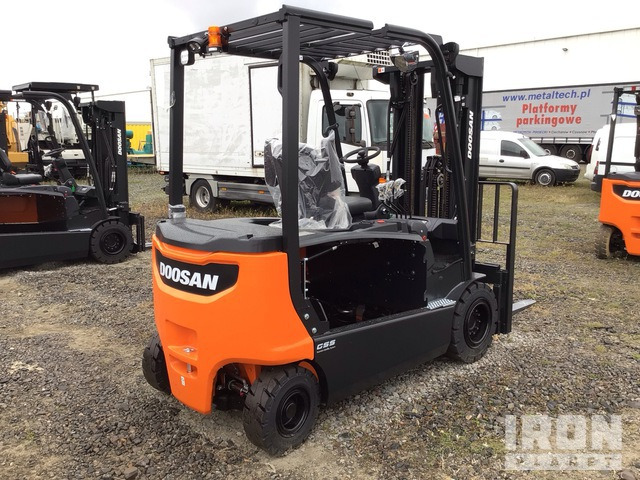 2023 Doosan B30X-7 PLUS 3000 kg (Unused) Electric Forklift - Electric forklift: picture 3 2023 Doosan B30X-7 PLUS 3000 kg (Unused) Electric Forklift - Electric forklift: picture 3