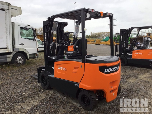 2023 Doosan B35X-7 PLUS 3500 kg (Unused) Electric Forklift - Electric forklift: picture 4 2023 Doosan B35X-7 PLUS 3500 kg (Unused) Electric Forklift - Electric forklift: picture 4