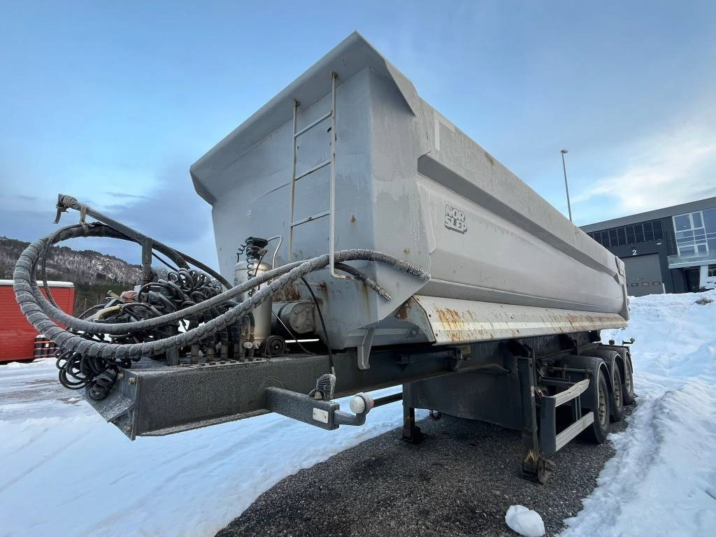 Norslep Se-43Tq 3-axle tipper semi-trailer - Tipper semi-trailer: picture 5 Norslep Se-43Tq 3-axle tipper semi-trailer - Tipper semi-trailer: picture 5