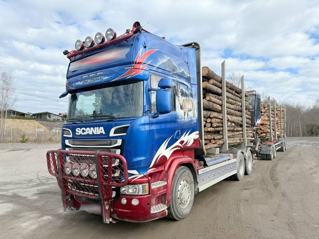 Scania R 730 6x4 Jonsered J1088S - Logging truck: picture 1 Scania R 730 6x4 Jonsered J1088S - Logging truck: picture 1