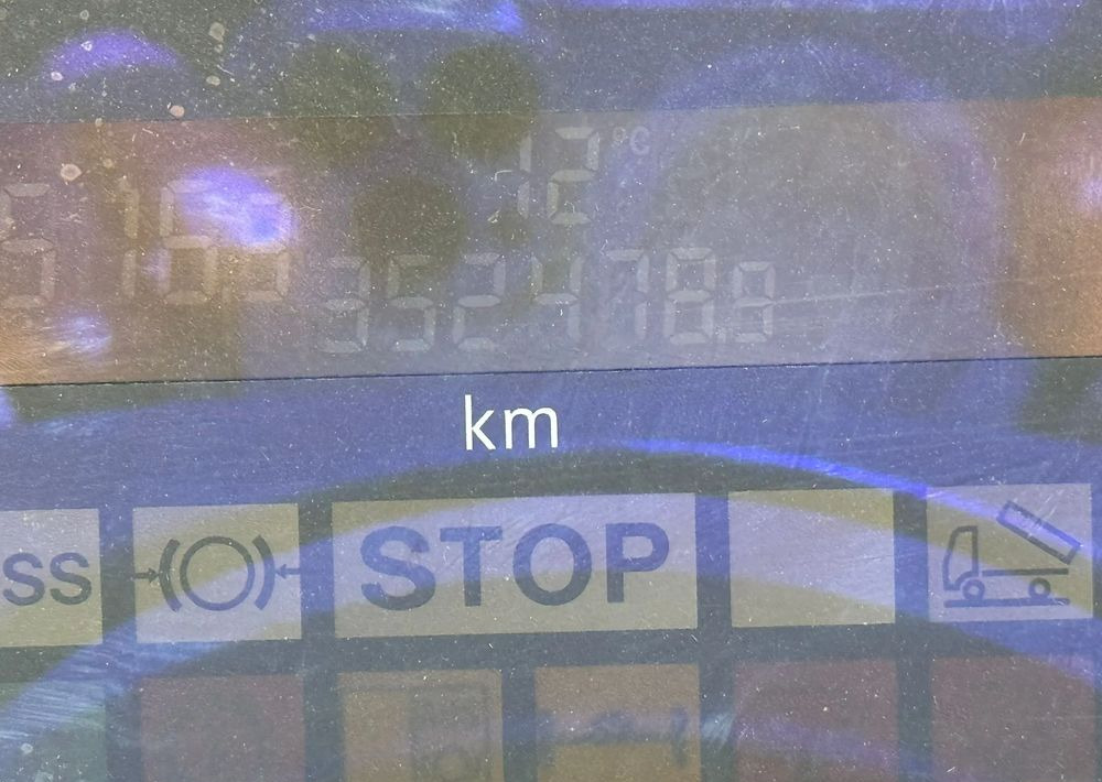 Garbage truck Mercedes-Benz Atego 2533: picture 11