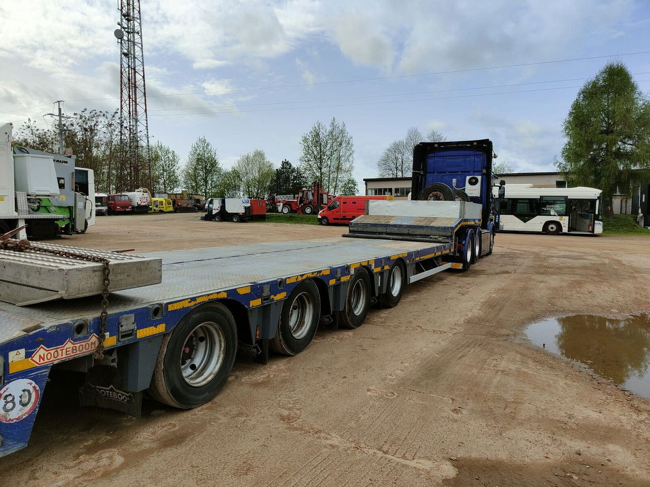 Nooteboom Osds-58-04V 58 000 DMC Odstępstwa - Low loader semi-trailer: picture 4 Nooteboom Osds-58-04V 58 000 DMC Odstępstwa - Low loader semi-trailer: picture 4