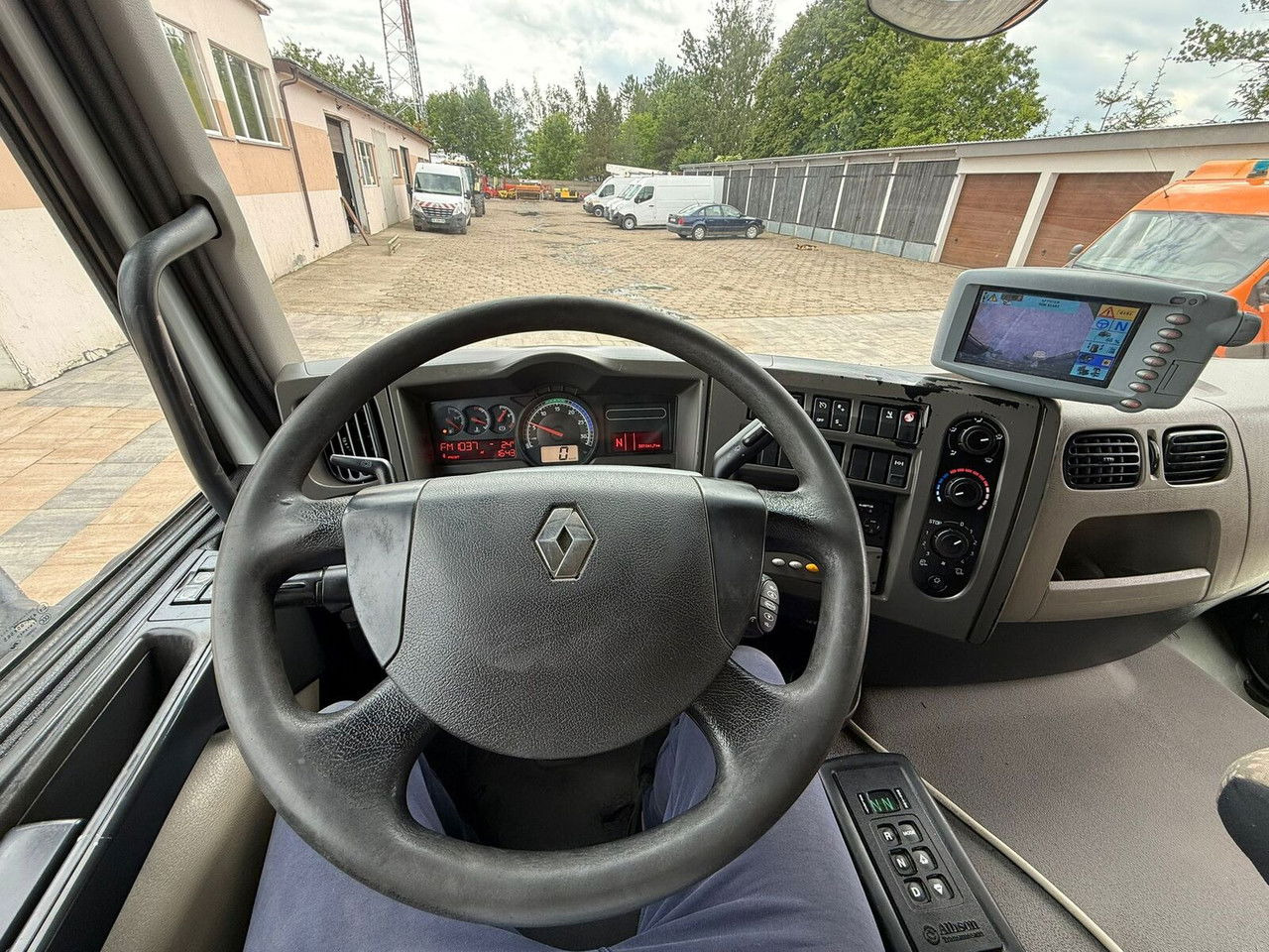 Leasing of Renault Premium 270 DXi Faun VR5 LEV  Renault Premium 270 DXi Faun VR5 LEV: picture 12