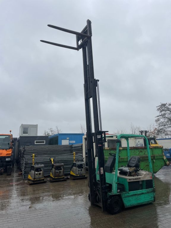 Mitsubishi FBS18-48s Elektrische heftruck triplo freelift 480cm - Forklift: picture 5 Mitsubishi FBS18-48s Elektrische heftruck triplo freelift 480cm - Forklift: picture 5