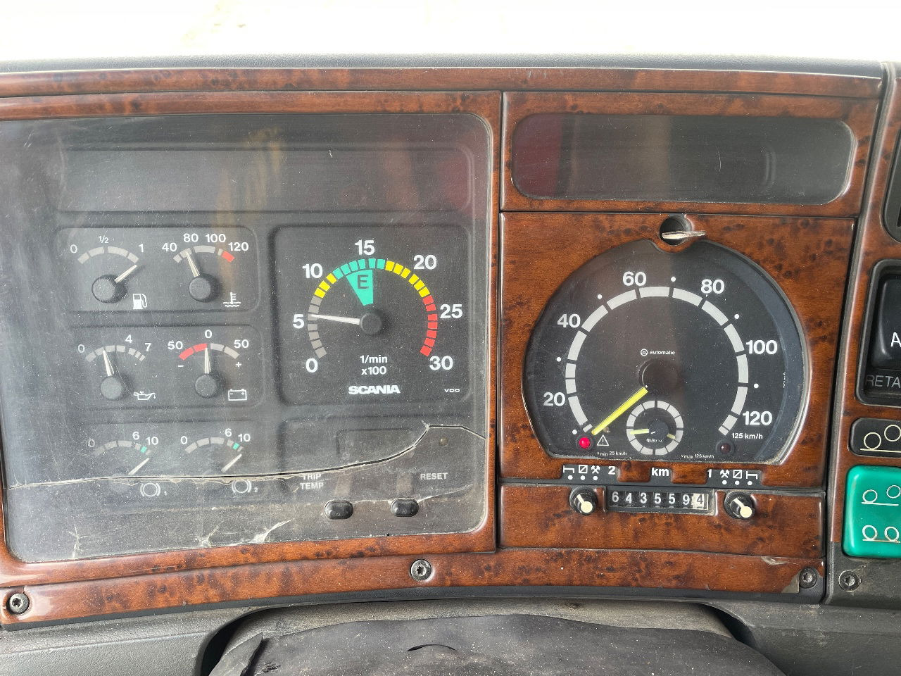 Crane truck Scania P124-400 124 with hiab 550 crane with jib, excellent condition: picture 16