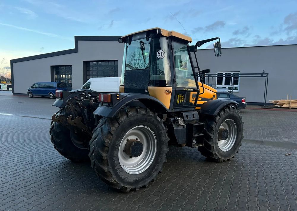 JCB FASTRAC 2135 - Farm tractor: picture 4 JCB FASTRAC 2135 - Farm tractor: picture 4