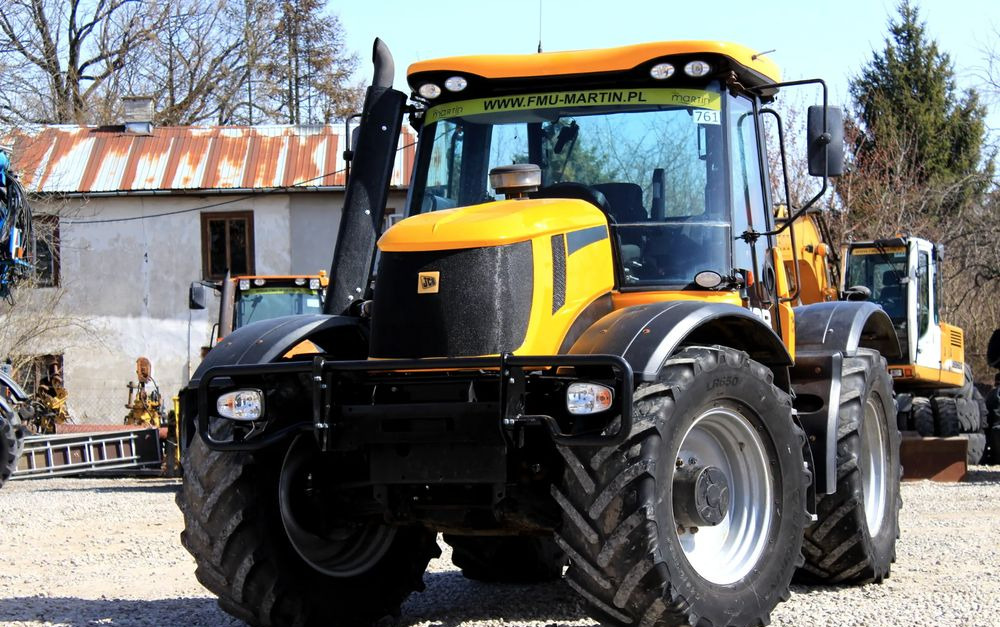 JCB Fastrac 3200 - Farm tractor: picture 2 JCB Fastrac 3200 - Farm tractor: picture 2