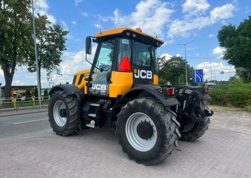 JCB Fastrac 3230 - Farm tractor: picture 3 JCB Fastrac 3230 - Farm tractor: picture 3