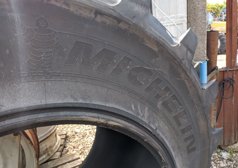 MICHELIN Machxbib 800/70 r38 - Tire: picture 4 MICHELIN Machxbib 800/70 r38 - Tire: picture 4