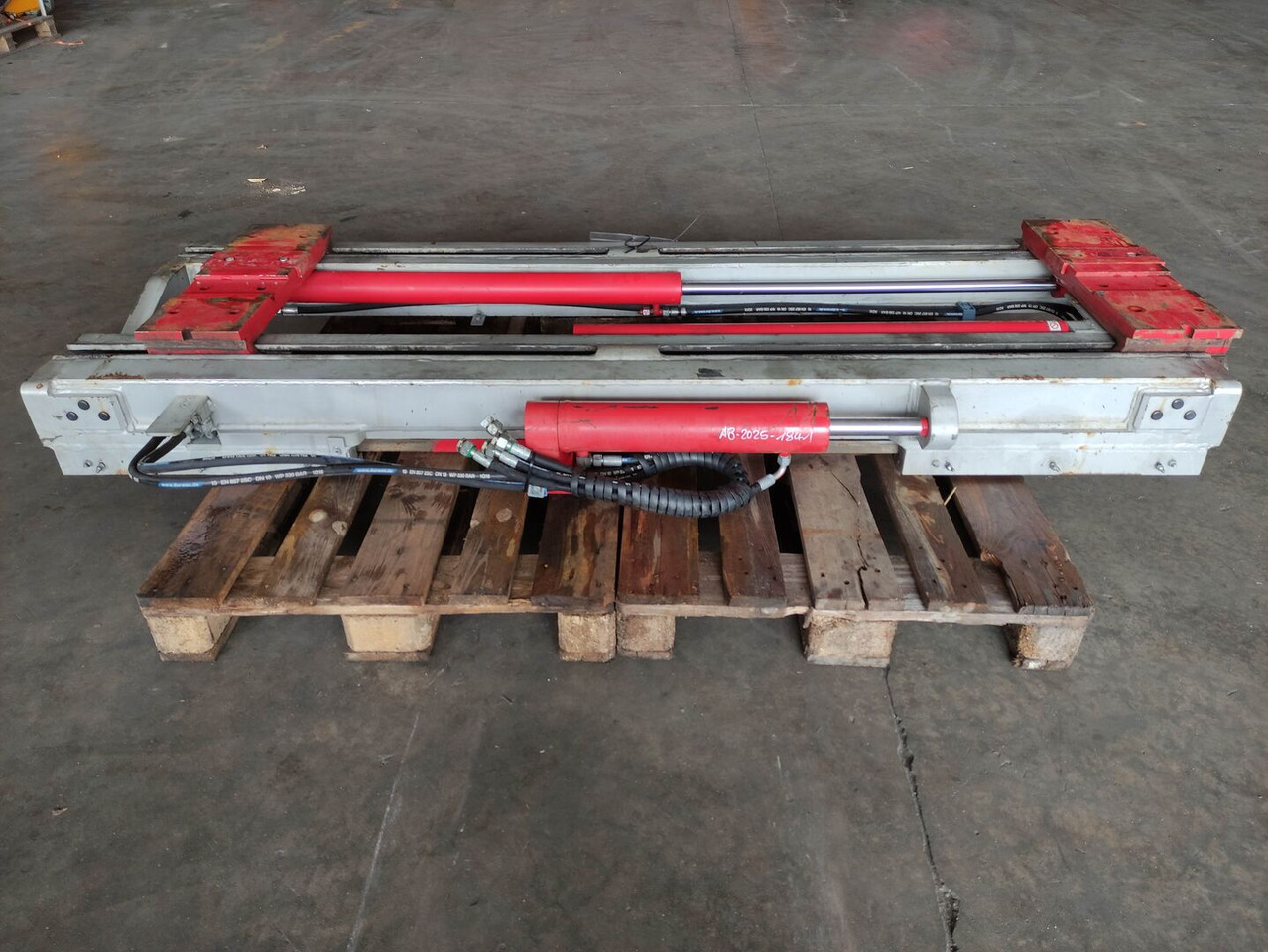 Durwen RZV100S - Forks: picture 4 Durwen RZV100S - Forks: picture 4