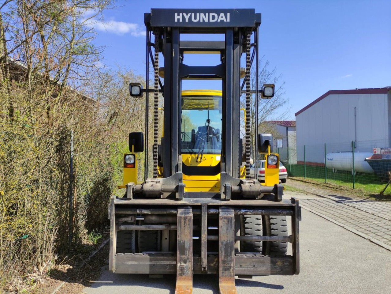 Hyundai 160D-7E - Container handler: picture 3 Hyundai 160D-7E - Container handler: picture 3