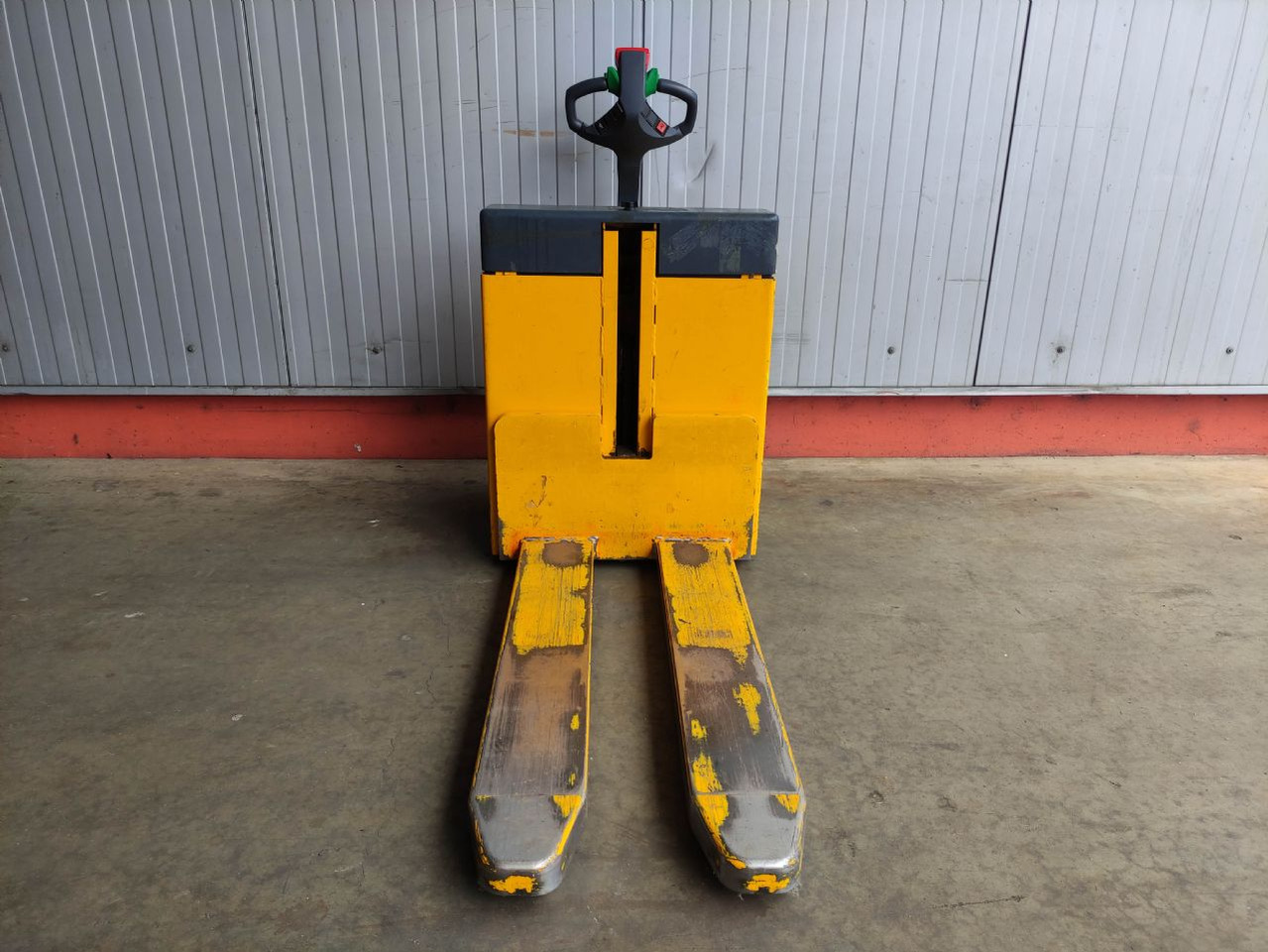 Jungheinrich ELS 18 (Doppelstock) - Stacker: picture 3 Jungheinrich ELS 18 (Doppelstock) - Stacker: picture 3