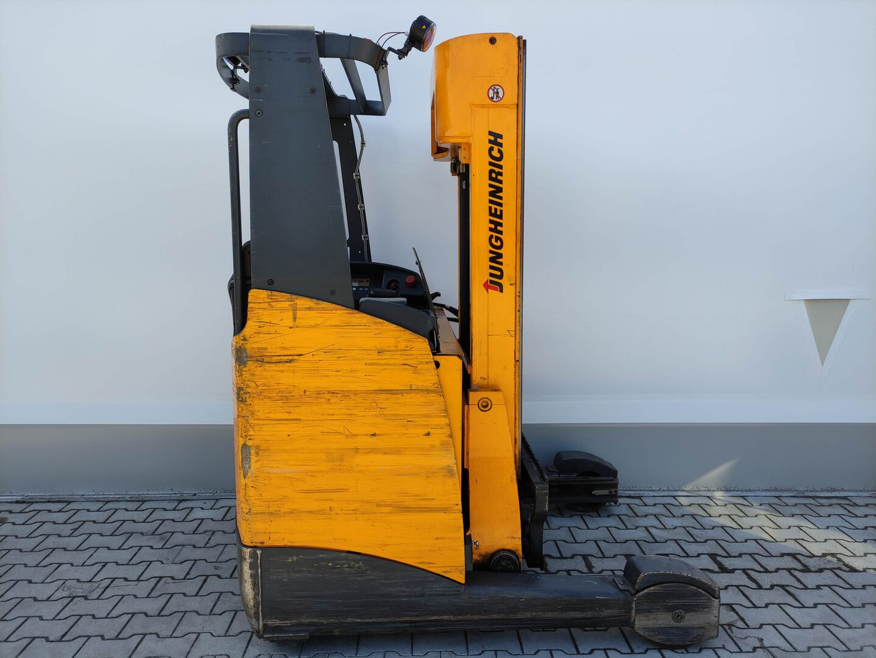 Jungheinrich ETV 116 - Reach truck: picture 2 Jungheinrich ETV 116 - Reach truck: picture 2