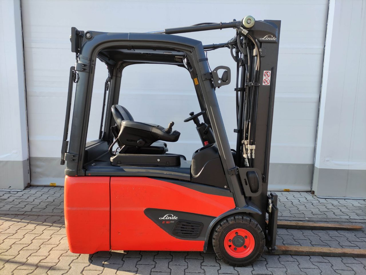 Linde E16-02-386 EVO - Electric forklift: picture 2 Linde E16-02-386 EVO - Electric forklift: picture 2