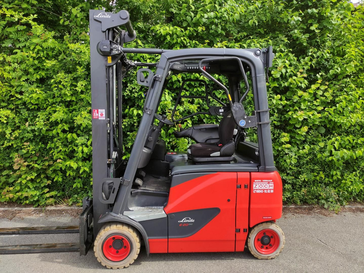 Linde E20PH-02-386-EVO - Electric forklift: picture 1 Linde E20PH-02-386-EVO - Electric forklift: picture 1