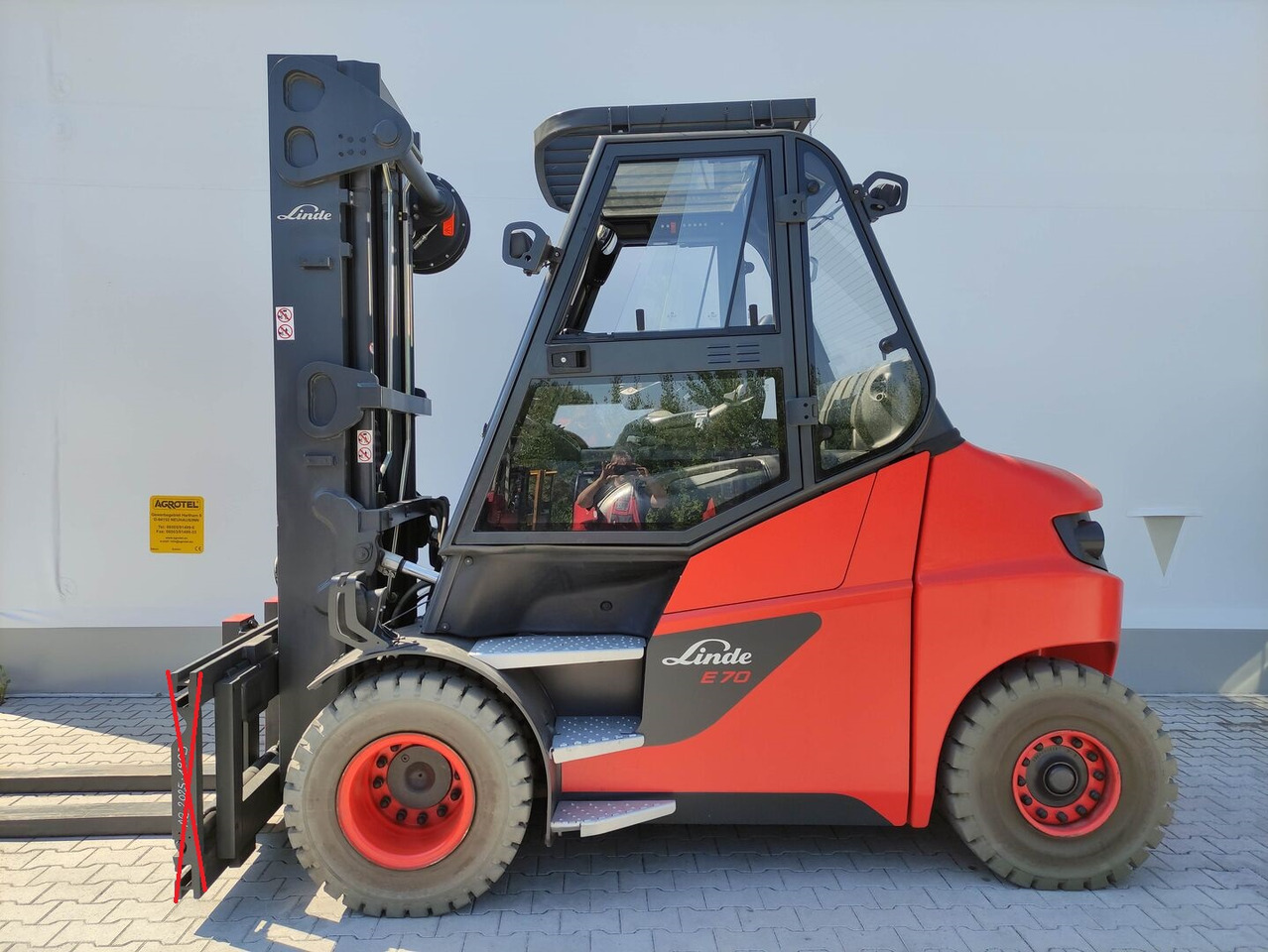 Linde E70-01-127 - Electric forklift: picture 1 Linde E70-01-127 - Electric forklift: picture 1
