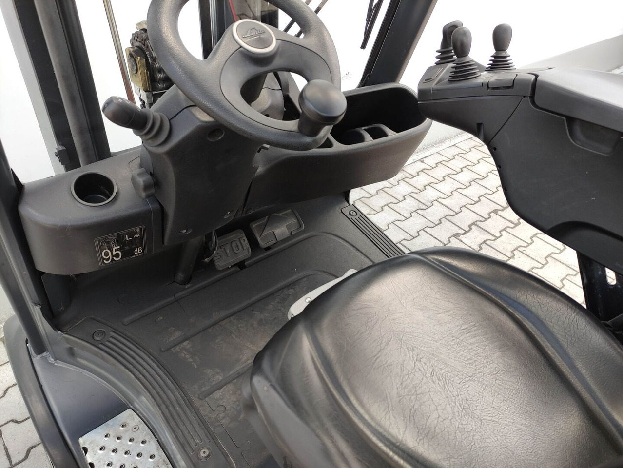 Linde H20T-01-391 EVO - Forklift: picture 5 Linde H20T-01-391 EVO - Forklift: picture 5