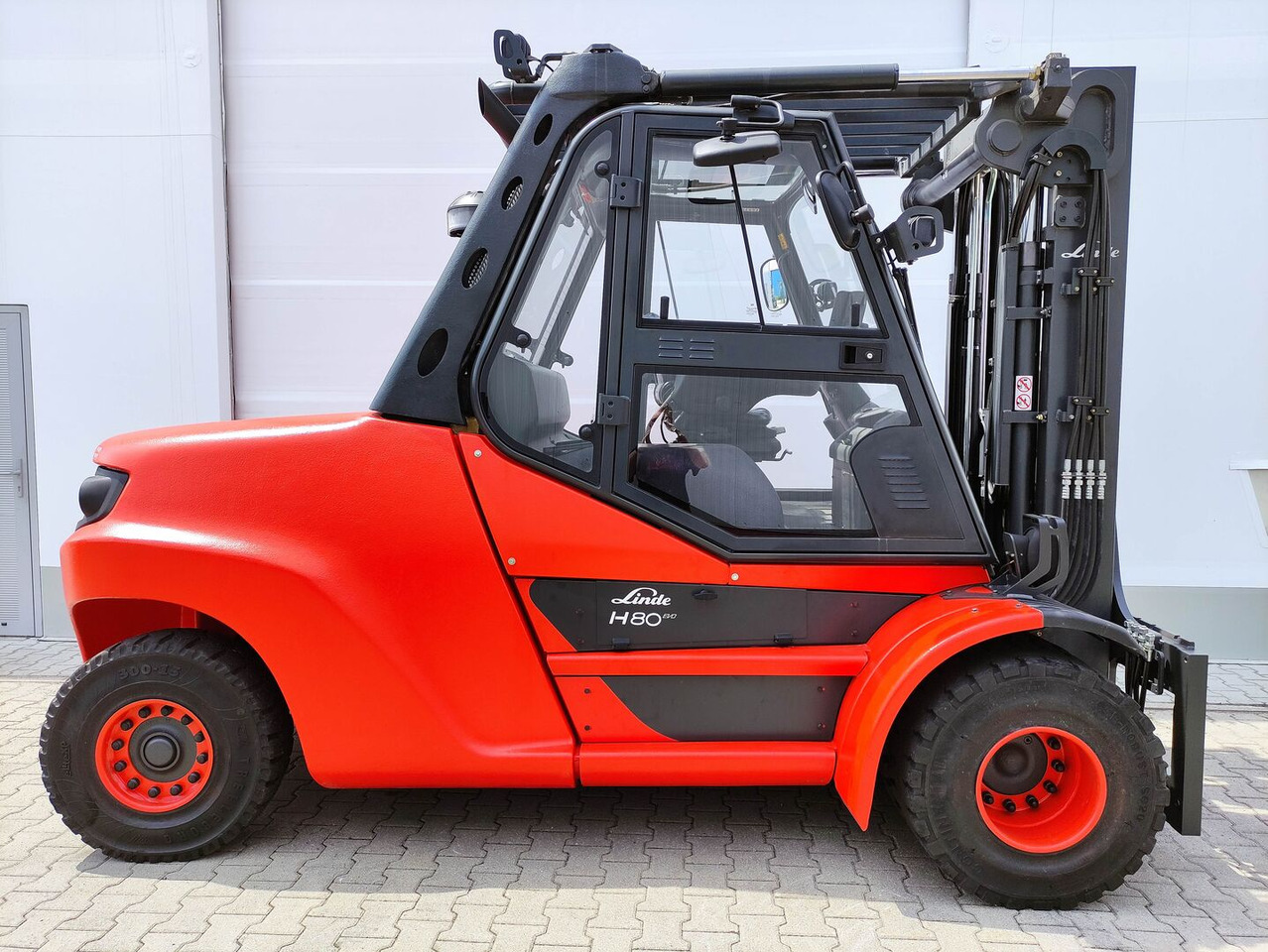 Linde H80D-03/1100-396 EVO (LACK, UVV & KDD NEU) - Diesel forklift: picture 2 Linde H80D-03/1100-396 EVO (LACK, UVV & KDD NEU) - Diesel forklift: picture 2
