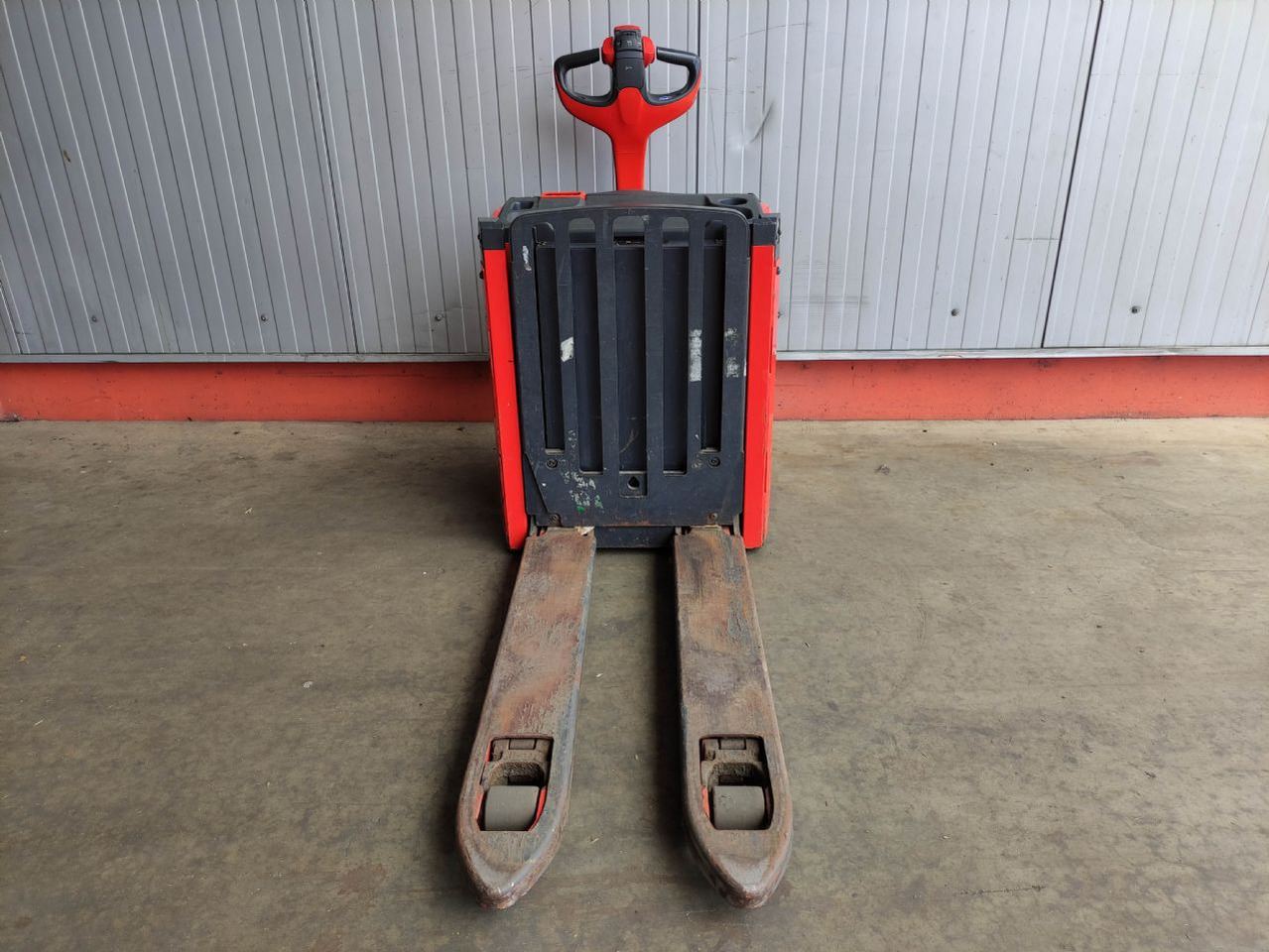 Linde T16L-1152 - Pallet truck: picture 3 Linde T16L-1152 - Pallet truck: picture 3