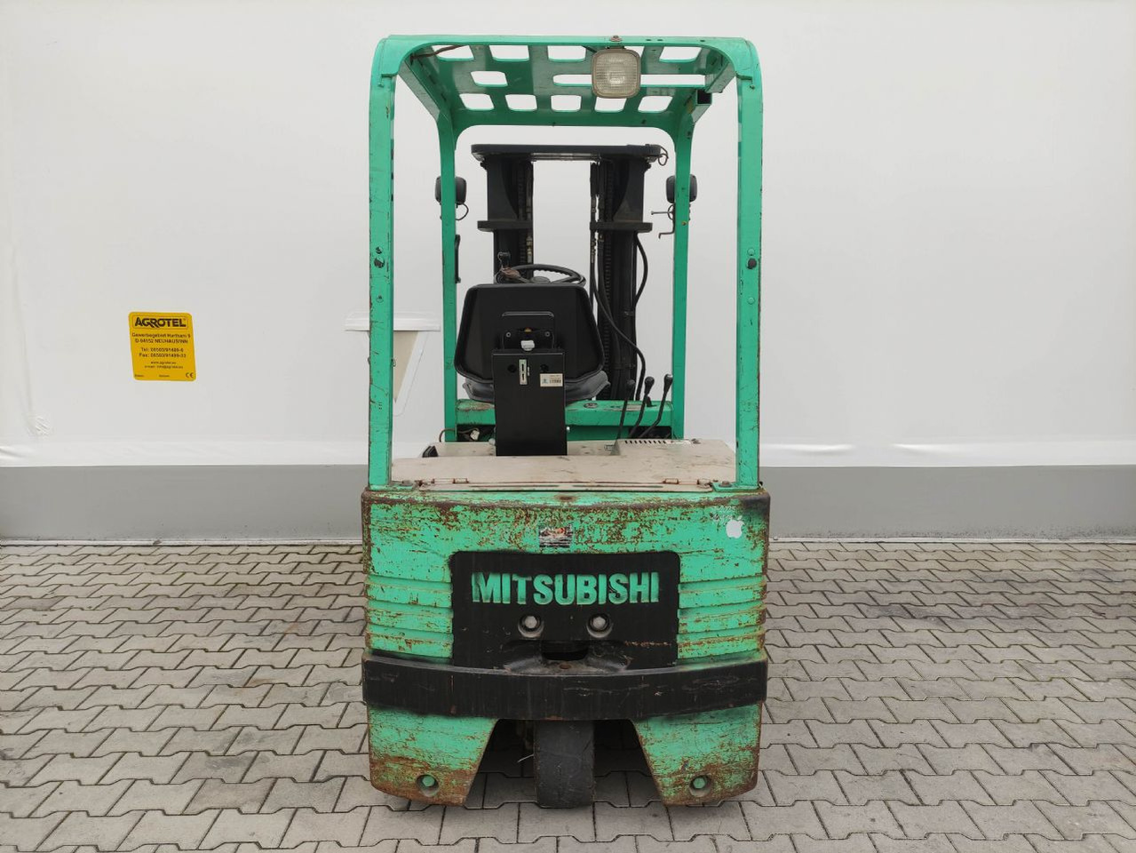 Mitsubishi FBS18-48E - Electric forklift: picture 4 Mitsubishi FBS18-48E - Electric forklift: picture 4