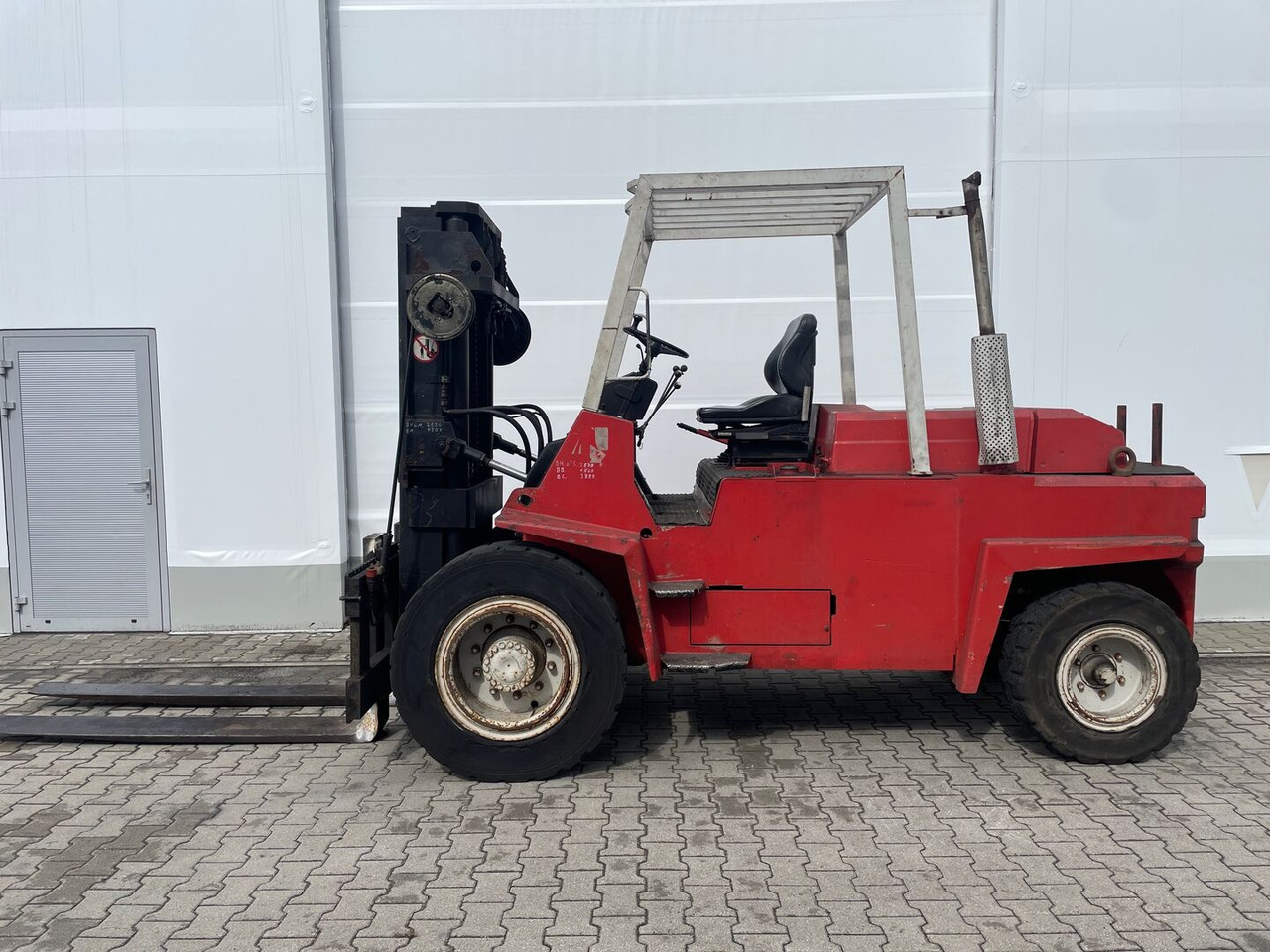 Diesel forklift O&K V80: picture 1