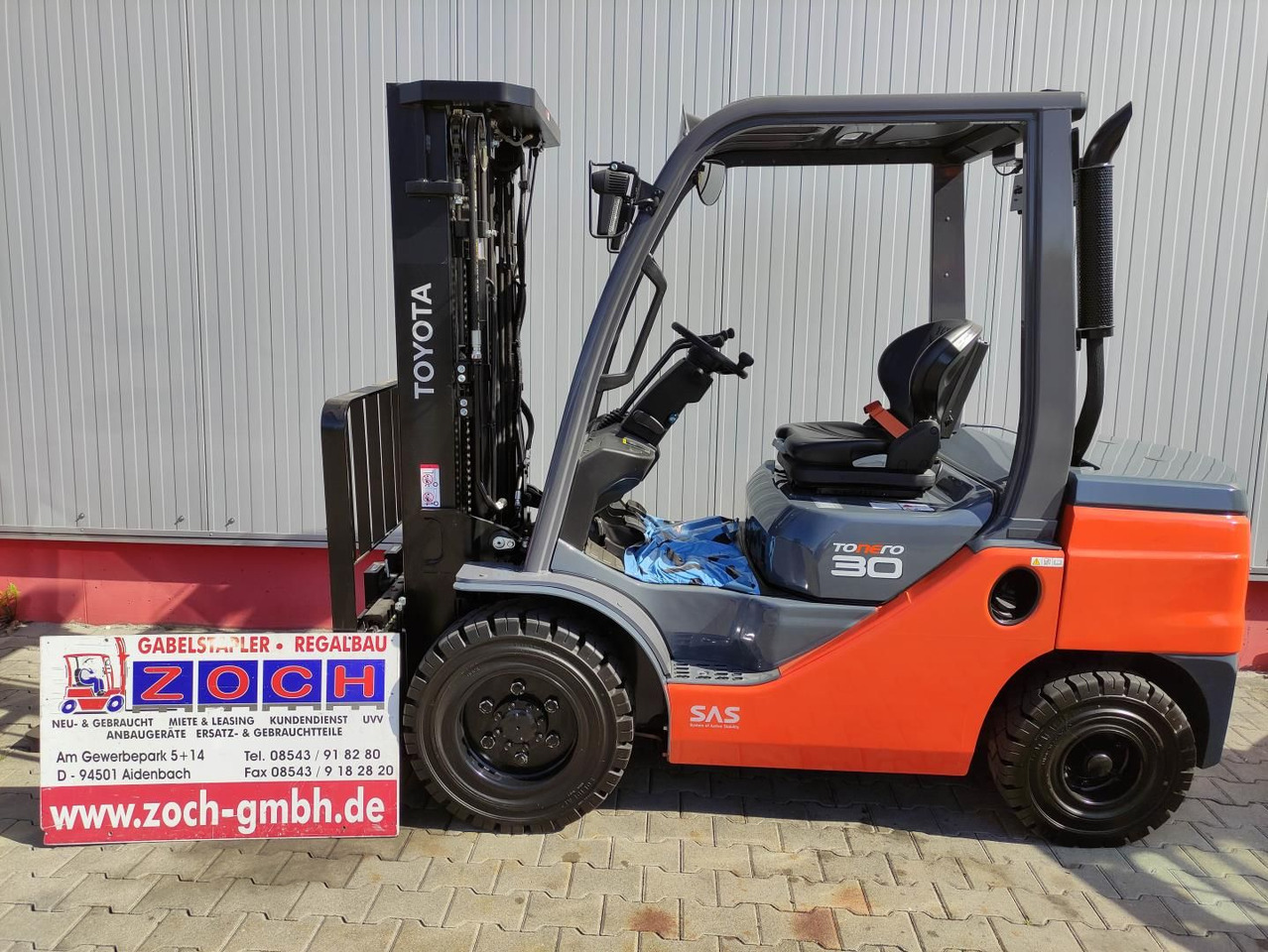 Toyota 52-8FDF30 - Diesel forklift: picture 1 Toyota 52-8FDF30 - Diesel forklift: picture 1