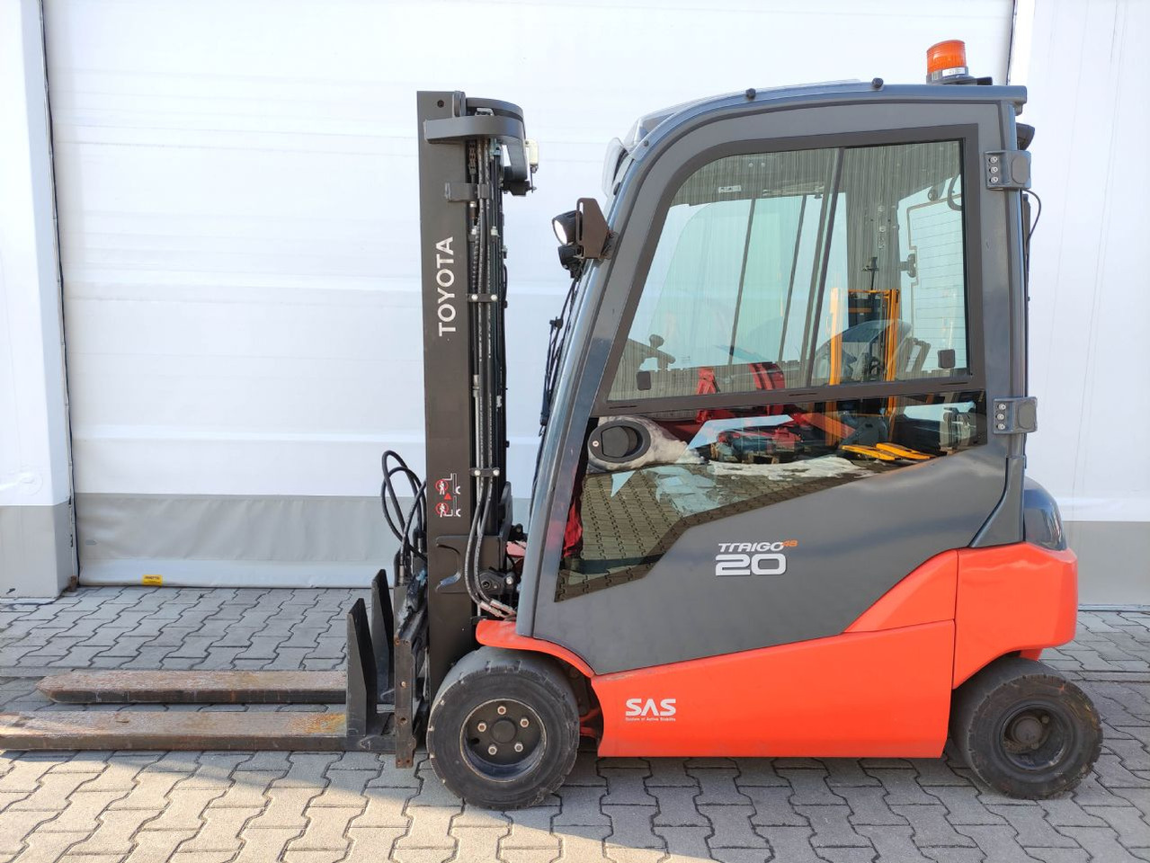 Toyota 8FBM20T - Electric forklift: picture 1 Toyota 8FBM20T - Electric forklift: picture 1