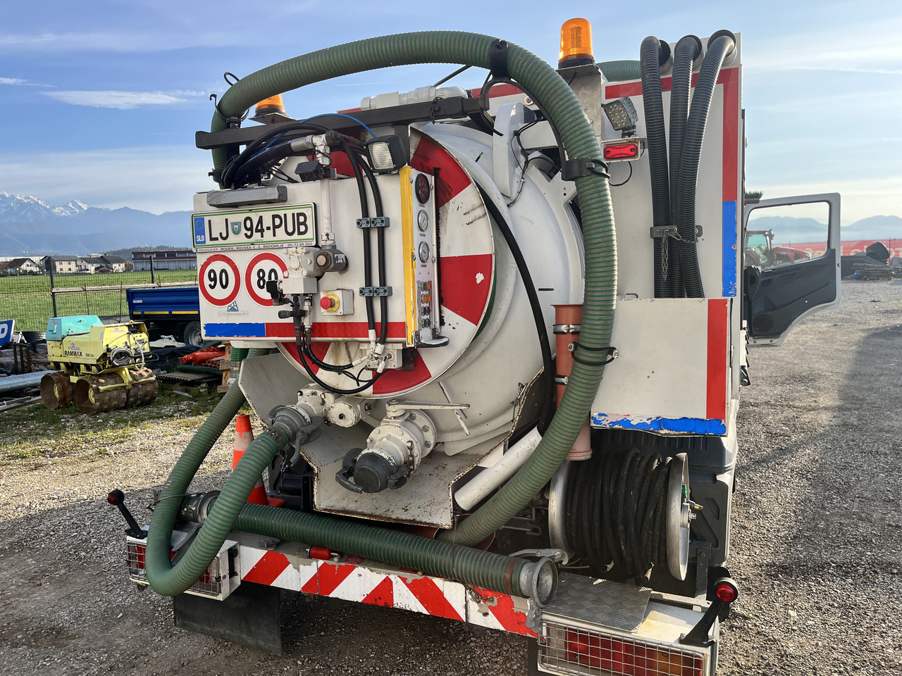BUCHER Cityflex 204 - Vacuum truck: picture 5 BUCHER Cityflex 204 - Vacuum truck: picture 5