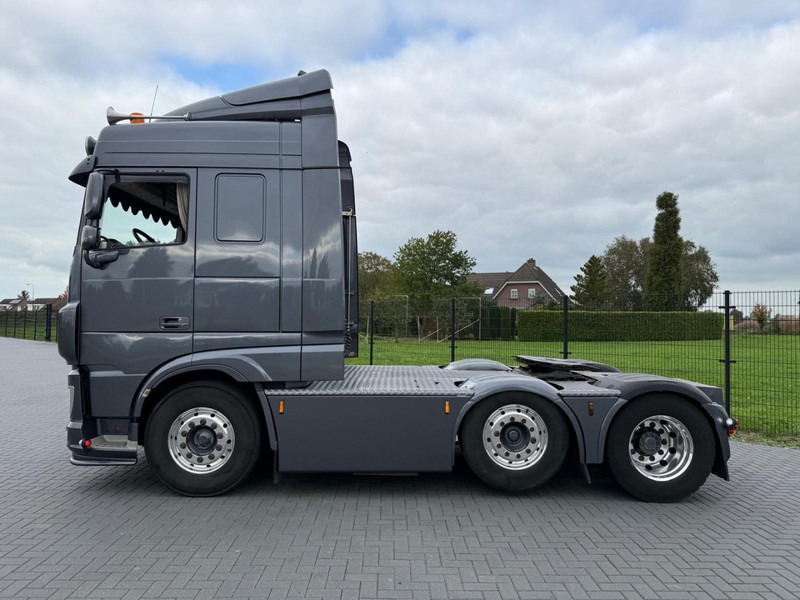 DAF XF 510 FTG HANDGESCHAKELD, COMPLEET, KIEPCHASSIS, 30FT CONTAINER. - Tractor unit: picture 3 DAF XF 510 FTG HANDGESCHAKELD, COMPLEET, KIEPCHASSIS, 30FT CONTAINER. - Tractor unit: picture 3