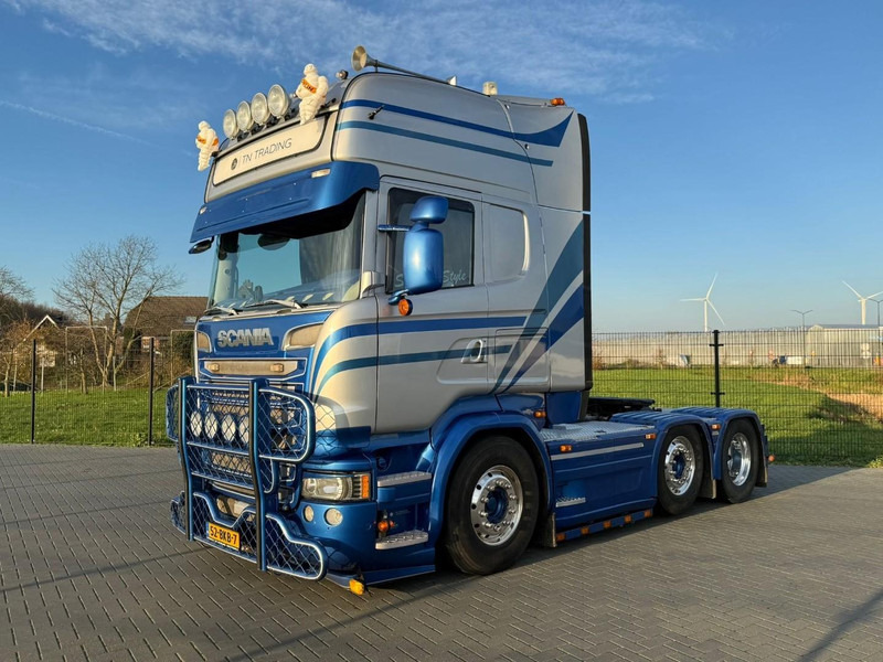 Scania R450 SHOW TRUCK, FULL AIR, SPECIAL INTERIOR, RETARDER, PTO. - Tractor unit: picture 3 Scania R450 SHOW TRUCK, FULL AIR, SPECIAL INTERIOR, RETARDER, PTO. - Tractor unit: picture 3