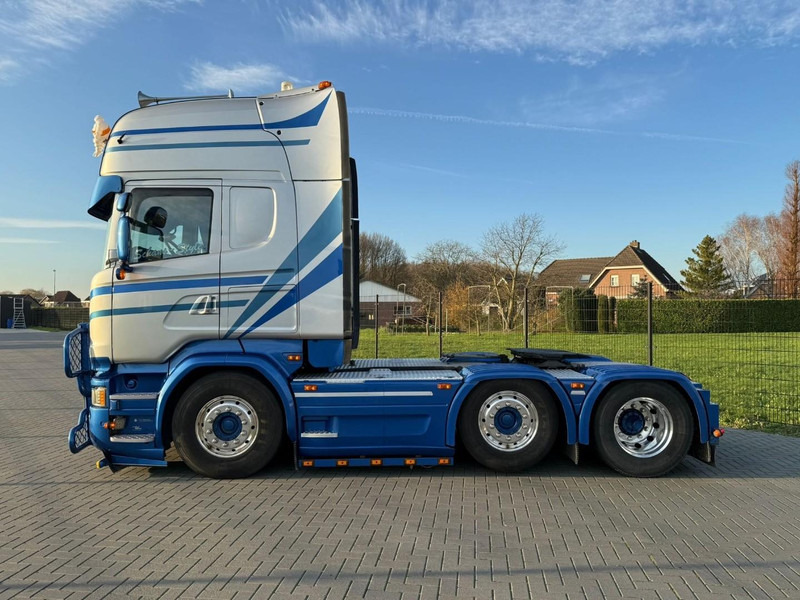 Scania R450 SHOW TRUCK, FULL AIR, SPECIAL INTERIOR, RETARDER, PTO. - Tractor unit: picture 5 Scania R450 SHOW TRUCK, FULL AIR, SPECIAL INTERIOR, RETARDER, PTO. - Tractor unit: picture 5