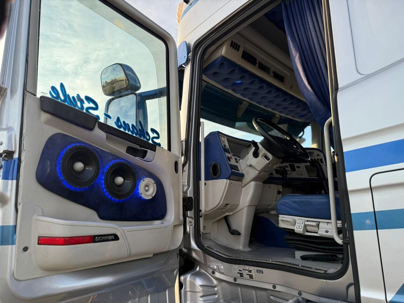 Tractor unit Scania R450 SHOW TRUCK, FULL AIR, SPECIAL INTERIOR, RETARDER, PTO.: picture 19