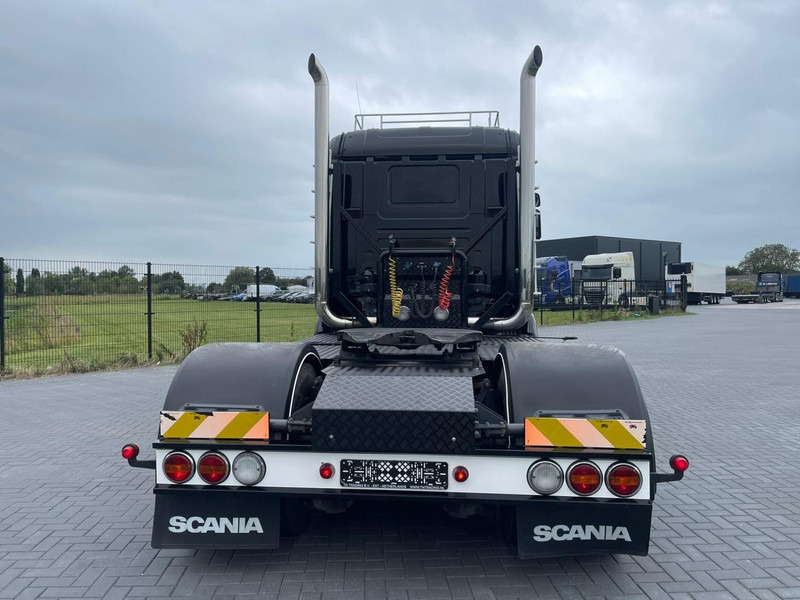 Tractor unit Scania R520 SHOW TRUCK, RETARDER, LEATHER SEATS, MANUEL!: picture 6