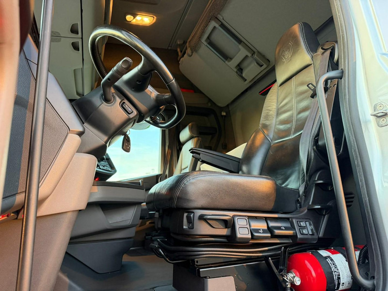 Tractor unit Scania S520 6X2/4, VOLLUCHT, LEER, RETARDER, PARK COOL, EURO 6D.: picture 18 Tractor unit Scania S520 6X2/4, VOLLUCHT, LEER, RETARDER, PARK COOL, EURO 6D.: picture 18