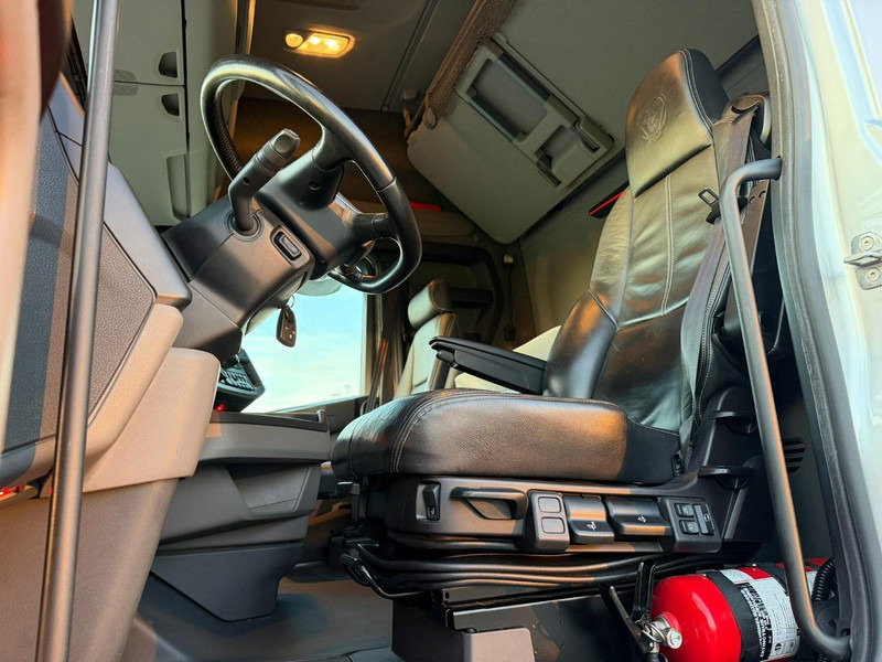 Tractor unit Scania S520 6X2/4, VOLLUCHT, LEER, RETARDER, PARK COOL, EURO 6D.: picture 19 Tractor unit Scania S520 6X2/4, VOLLUCHT, LEER, RETARDER, PARK COOL, EURO 6D.: picture 19