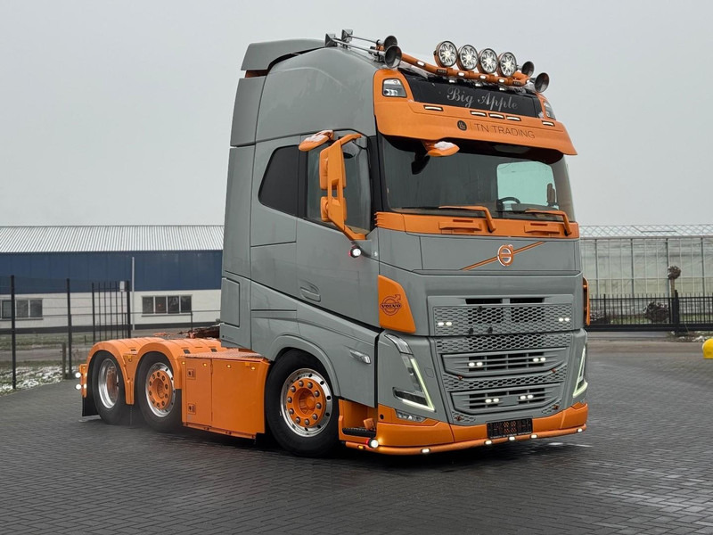 Volvo FH 13.500XL SHOW TRUCK, INTERIOR, GESTUURDE VOORLOPER, XL, LAGE KM. - Tractor unit: picture 1 Volvo FH 13.500XL SHOW TRUCK, INTERIOR, GESTUURDE VOORLOPER, XL, LAGE KM. - Tractor unit: picture 1